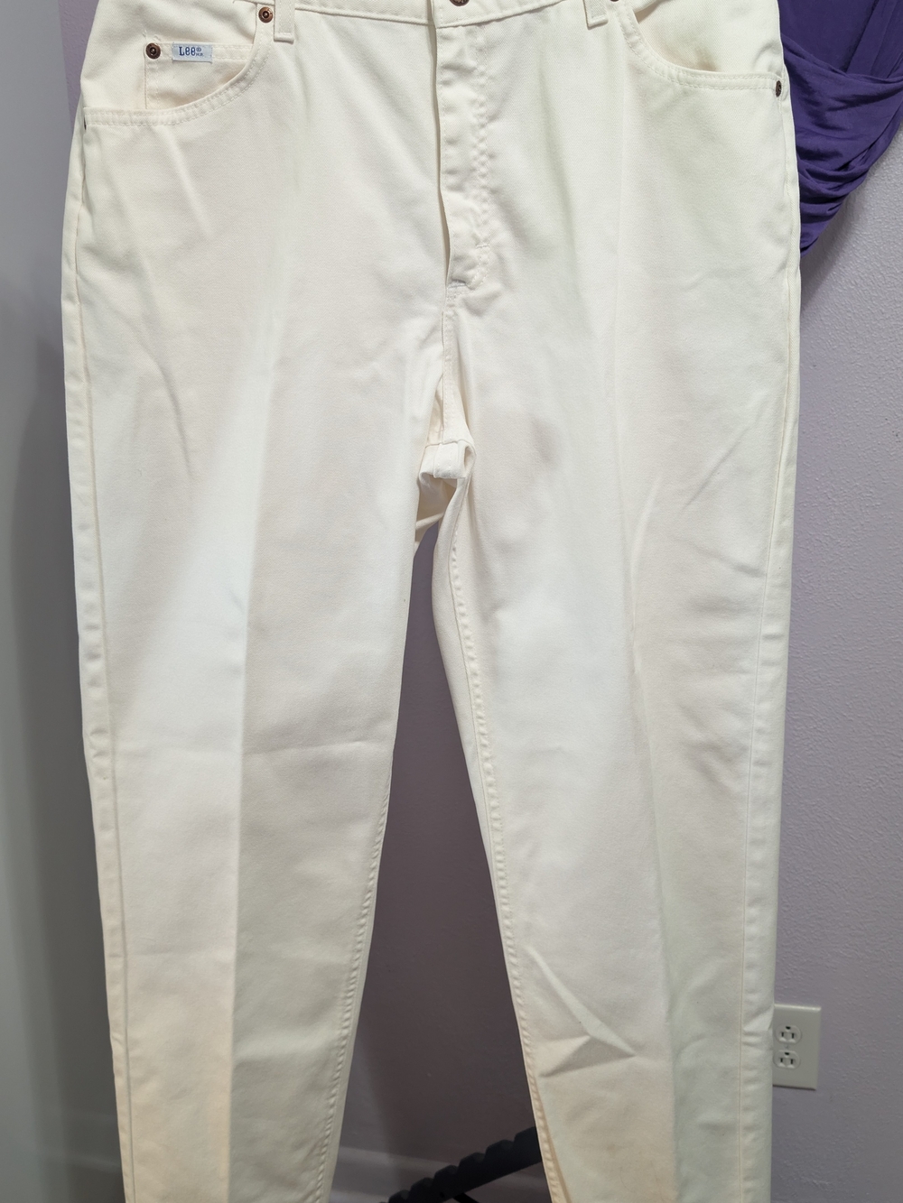 Lee Cream Straight-Leg Jeans